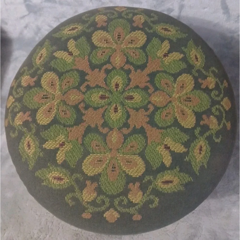 Vtg Ethan Allen Wood Footstool Turned Leg Original Needlework‎ Upholstery READ